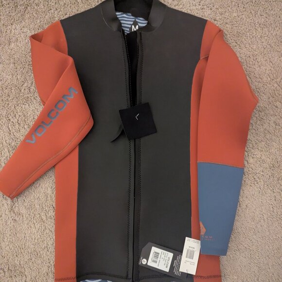 Volcom Women's swimsuit/wetsuit - Picture 1 of 4